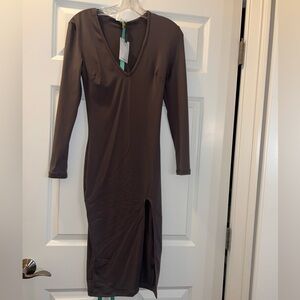Mistress Rocks Long Sleeve Midi Dress Taupe 
NEW with tags!

Size S